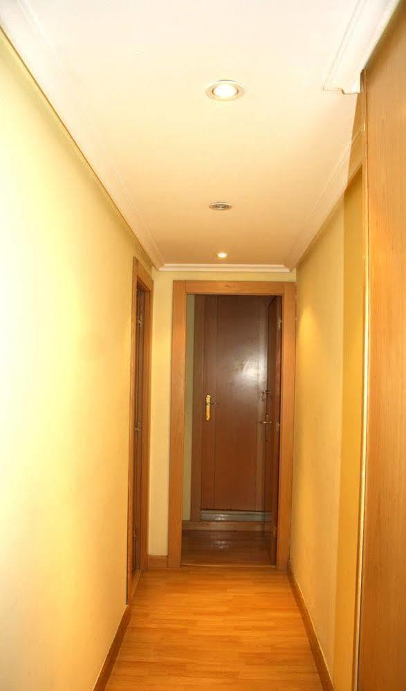 Hostal Alvarez Oviedo Exterior photo
